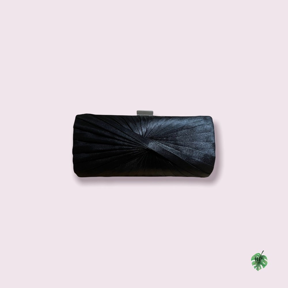 Le Chateau Clutch
